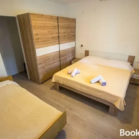 Daire Apartamani Katarina Vl.ilija Jusup Starigrad Paklenica